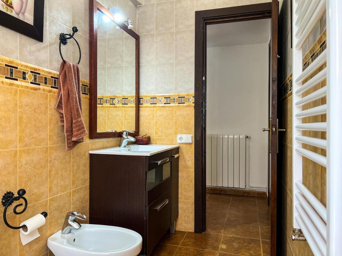 Vivalidays Casa Ricardo Villa Sant Cebria de Vallalta Exterior photo